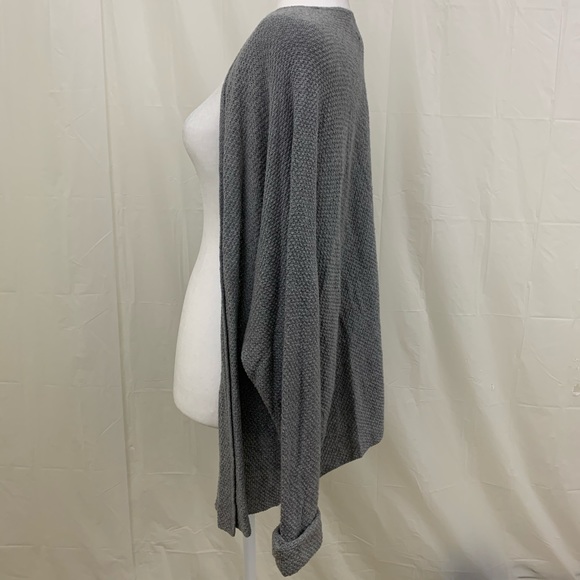 Forever 21 Cardigan - Picture 4 of 5